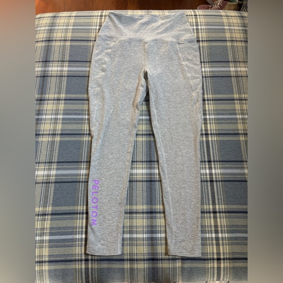 BEYOND YOGA X PELOTON Leggings Spacedye Gray Size Small - Picture 2 of 5